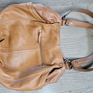 Elegant Tan Hobo Bag